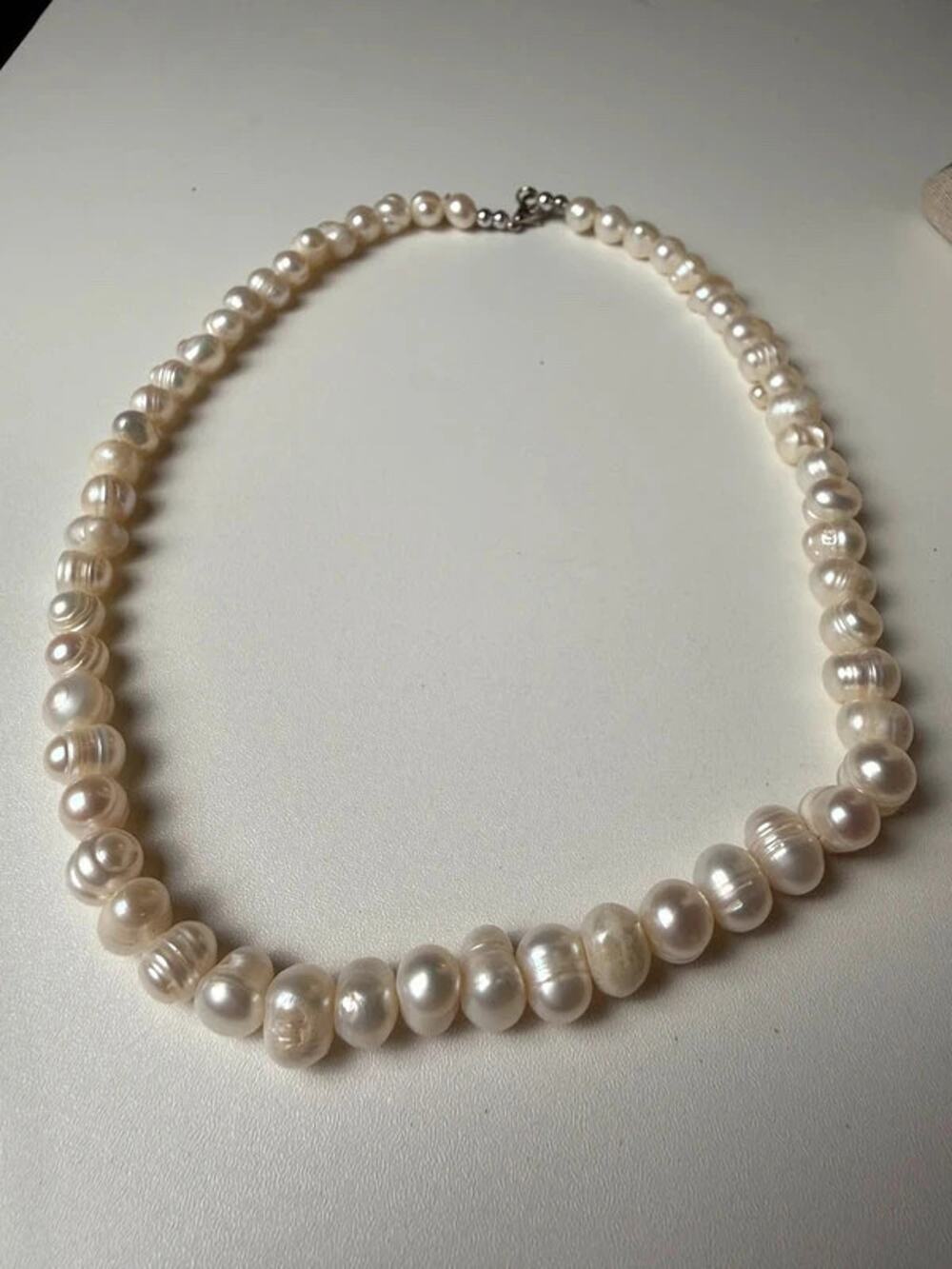 Cultured Freshwater Baroque Pearl Necklace Graduated White Pearls 17” Vintage